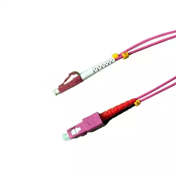 Câble fibre optique Grafenthal OM4 LC/UPC vers SC/UPC LSZH 3,00 m violet