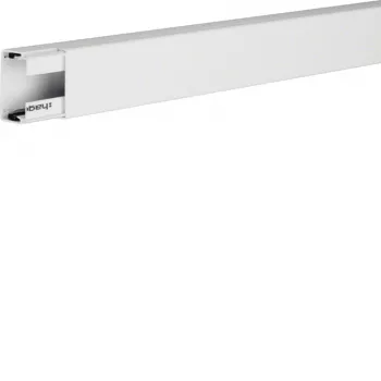 Goulotte de câbles Hager LF3004509016 30x45mm blanc trafic (RAL 9016)
