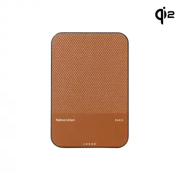 Native Union (Re)Classic Qi2 Banque d'alimentation - Banque d'alimentation magnétique 5000 mAh compatible MagSafe et Qi2, câble USB-C vers USB-C 15 cm inclus (Tan)