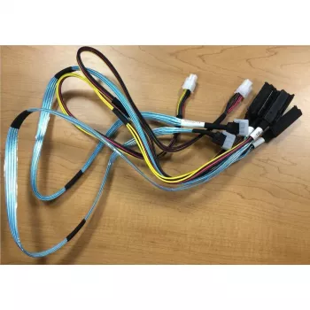 Supermicro Câble breakout SAS interne 80 cm 2x Mini-SAS HD vers 4x SAS + 2x alimentation (CBL-SAST-0675)