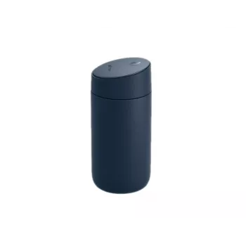 Mug de voyage isotherme Fellow Carter Slide 355 ml bleu marine