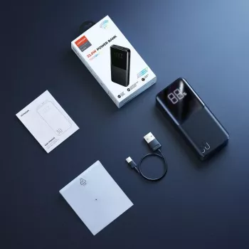 Batterie externe JOYROOM JR-QP193 30000 mAh 22,5W avec écran numérique, PD3.0/QC3.0, 3 sorties (2 USB-A + 1 USB-C), 2 entrées (USB-C + Micro USB), noire