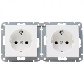 HEINRICH KOPP HK07 KombiQuick 2-Gang Horizontal Flush-Mounted Schuko Socket Outlet, Pure White (RAL 9010), Child-Protected, 16 A, 250 V, Quick-Connect Terminals, Halogen-Free Thermoplastic 133829004