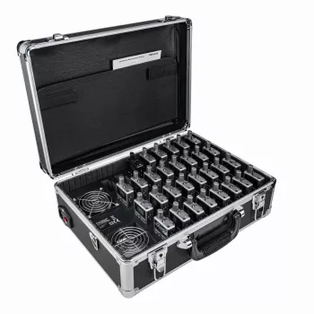 Midland Albrecht ATR 400 PMR446 ensemble d'émetteurs-récepteurs avec 30 radios et valise de charge 29970.S30
