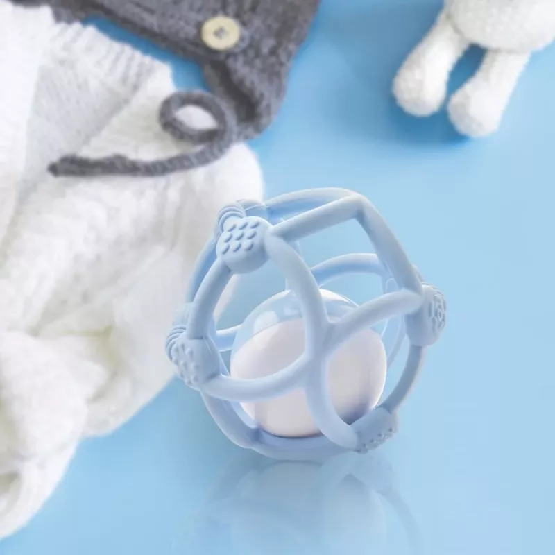 Balle de dentition en silicone Kidsme, bleu clair