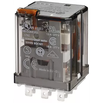 Relais enfichable Finder 62.33.9.024.4300 24 V DC 16 A 3 CO avec LED et diode