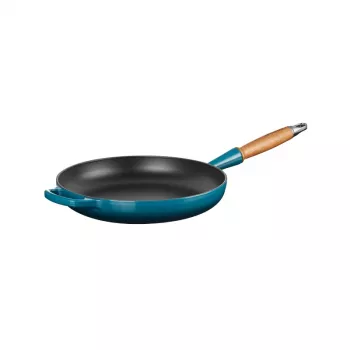 Poêle en fonte avec manche en bois LE CREUSET Ø28 cm bleue